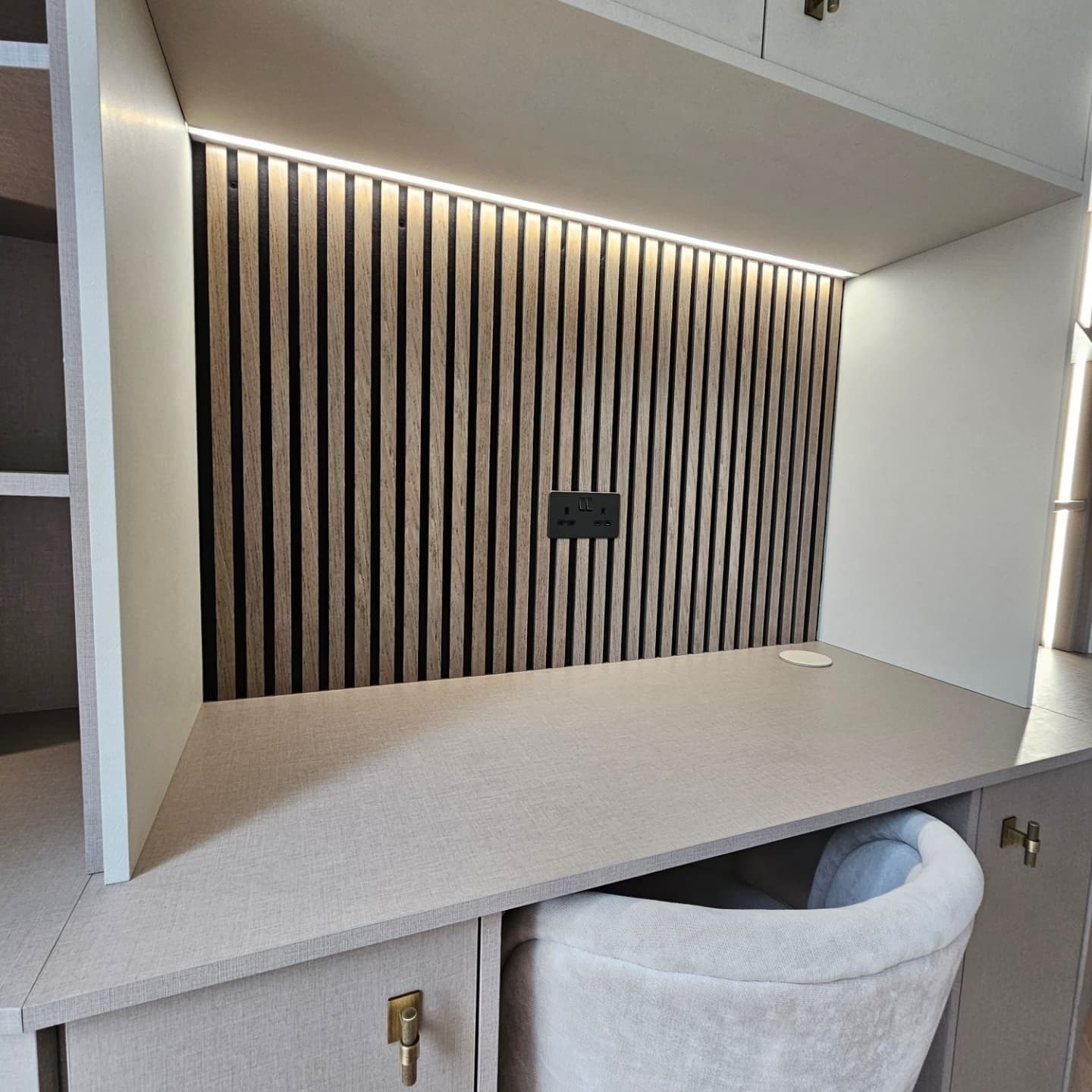 Bespoke home office with slatted panelling
